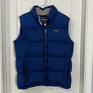 RARE*Patagonia puffer vest sponsored by MTV